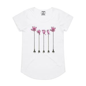 Electric Flowers Women's Scoop Neck Fashion T-Shirt - White