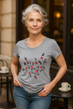 Load image into Gallery viewer, Wild Roses Women&#39;s Scoop Neck Fashion T-Shirt - Grey Marle
